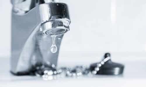 The Signs, Fixes, and Costs of Faucet Leaks
